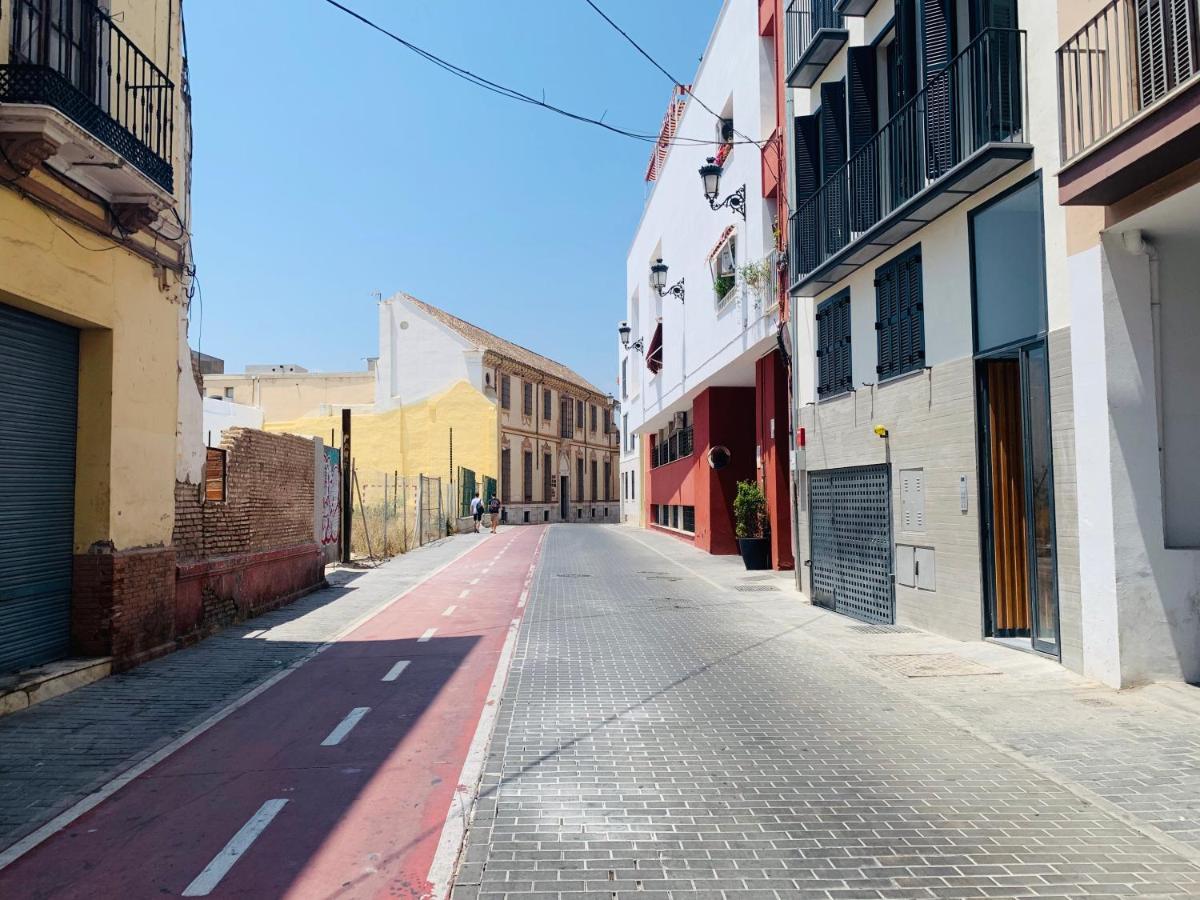 Homely Malaga Parras Con Terraza Interior Y Parking Privado Bajo Suplemento Eksteriør billede
