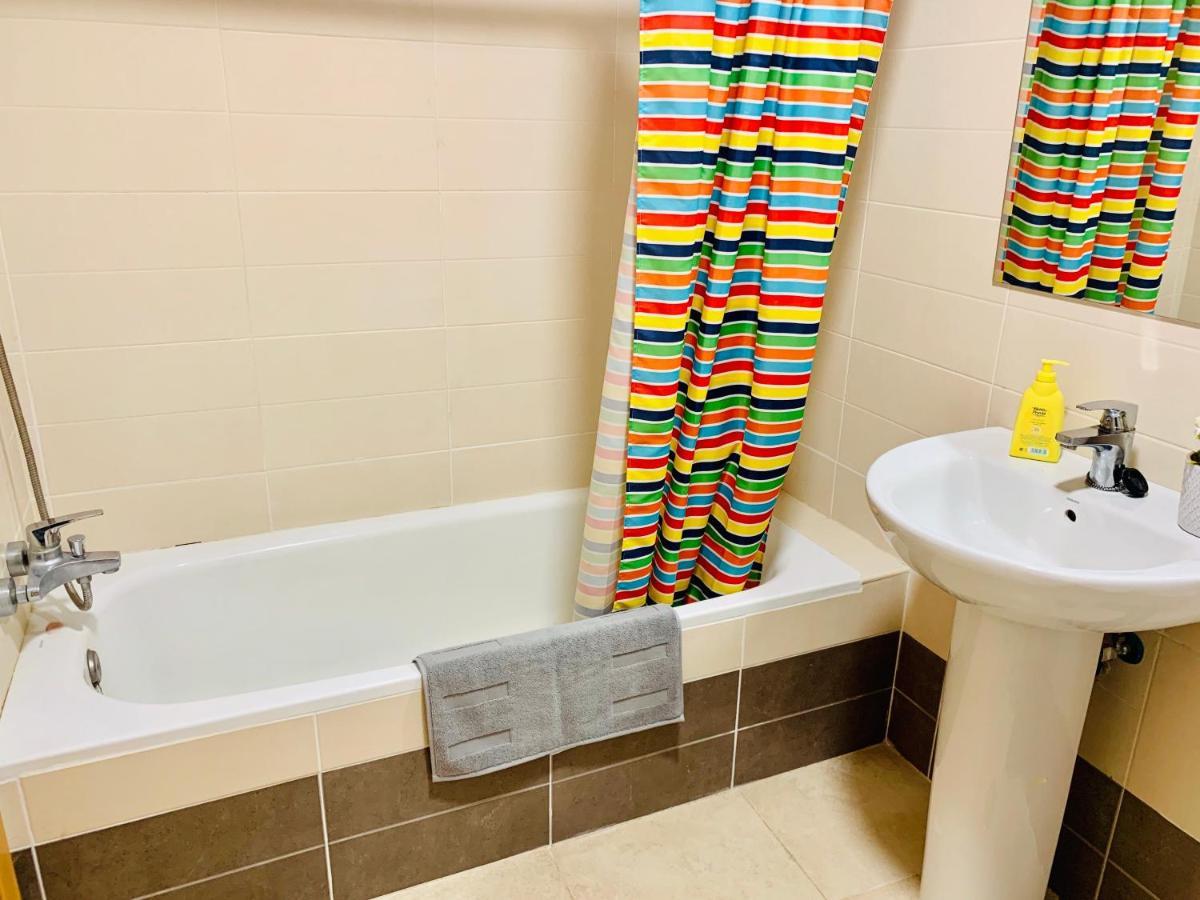 Homely Malaga Parras Con Terraza Interior Y Parking Privado Bajo Suplemento Eksteriør billede