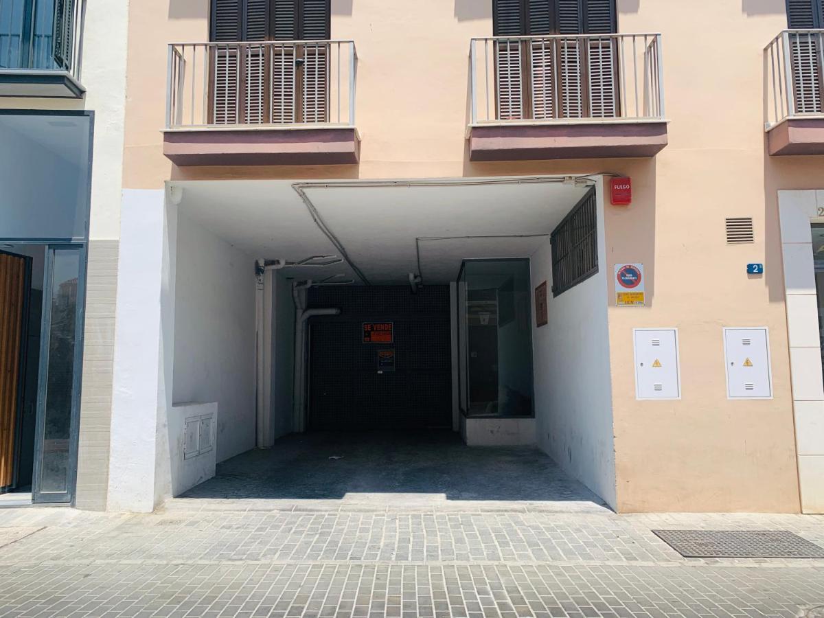 Homely Malaga Parras Con Terraza Interior Y Parking Privado Bajo Suplemento Eksteriør billede